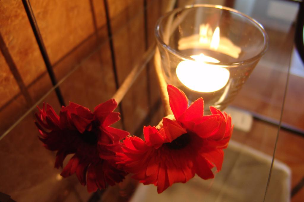 Romantic Centrum Apartman Boedapest Buitenkant foto